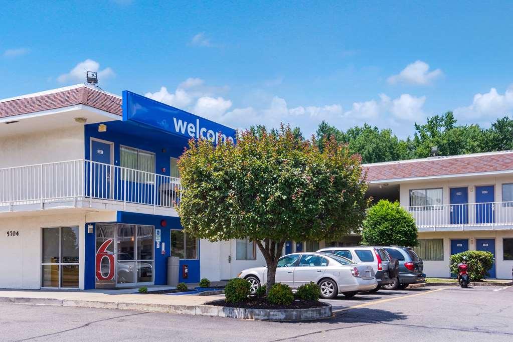 Hotel 6-sandston, Va - Richmond, Va