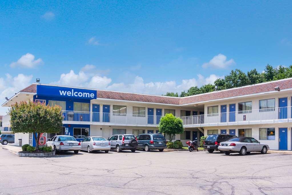 Hotel 6-sandston, Va - Richmond, Va Sandston